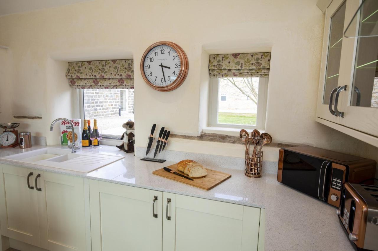 Thirley Cotes Farm Cottages สการ์โบโรห์ ภายนอก รูปภาพ