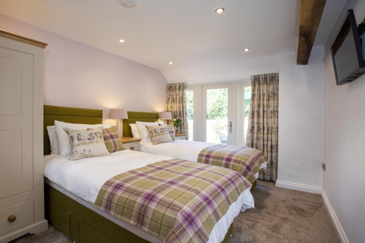 Thirley Cotes Farm Cottages สการ์โบโรห์ ภายนอก รูปภาพ